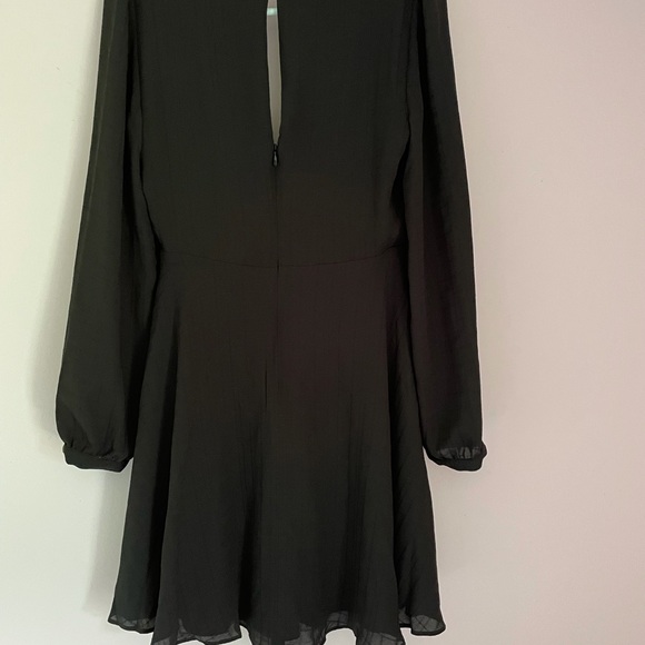 Express Dress,Size XS,Black. - Picture 2 of 4